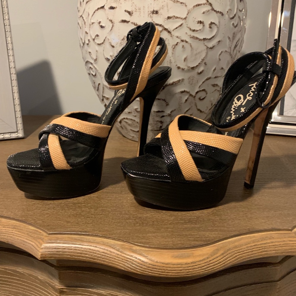 Alice and Olivia shoes